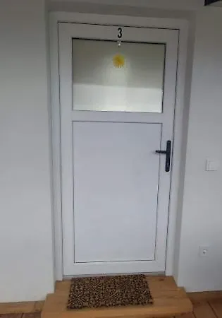 דירה Koller Apartmanhaz