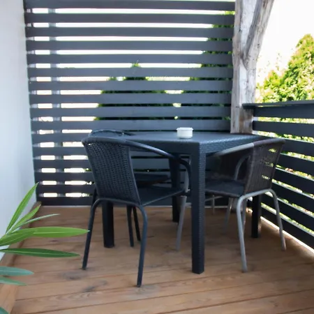 Koller Apartmanhaz *