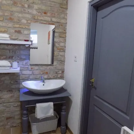 Koller Apartmanhaz